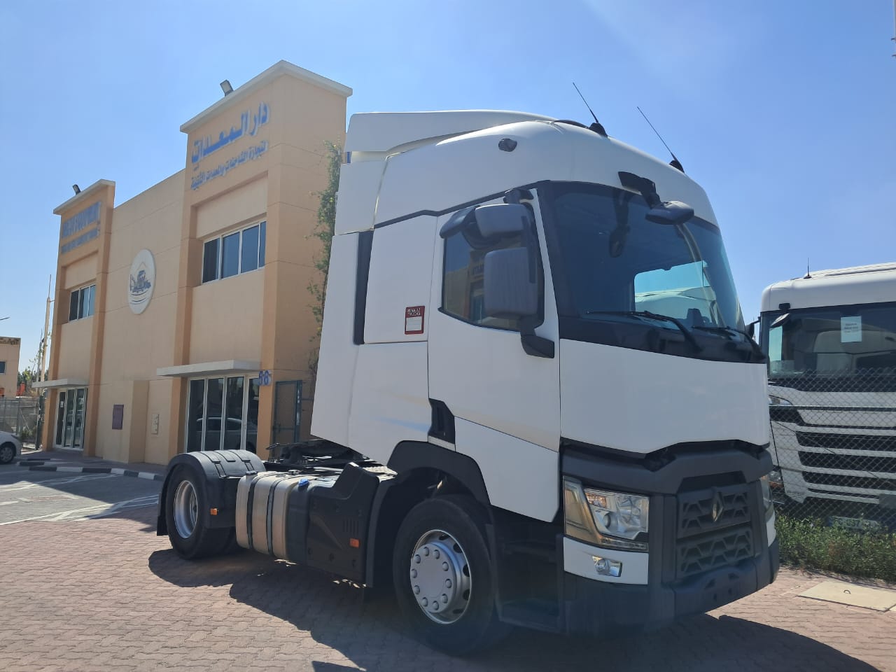 Renault T460