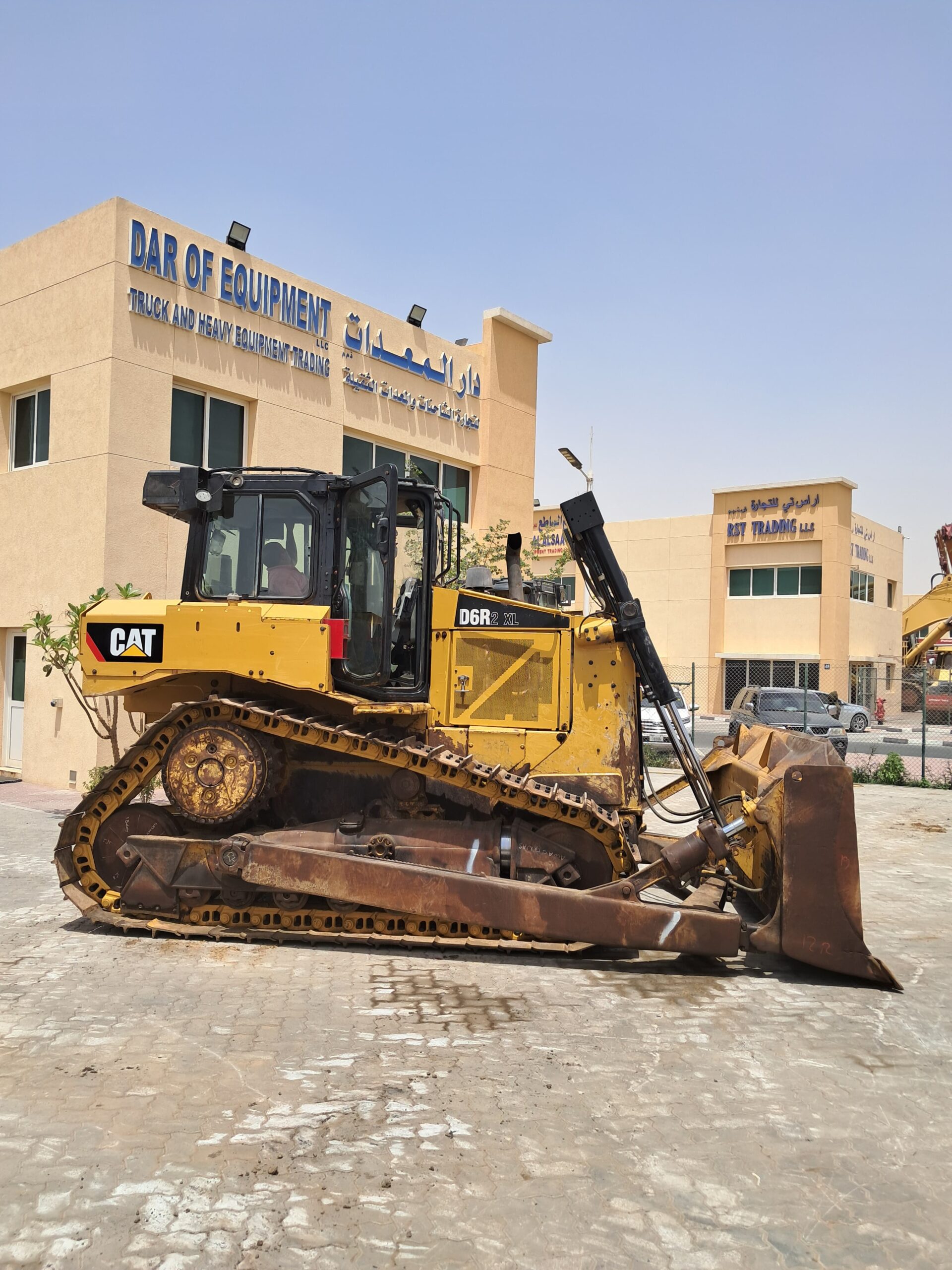 CAT D6R2 XL
