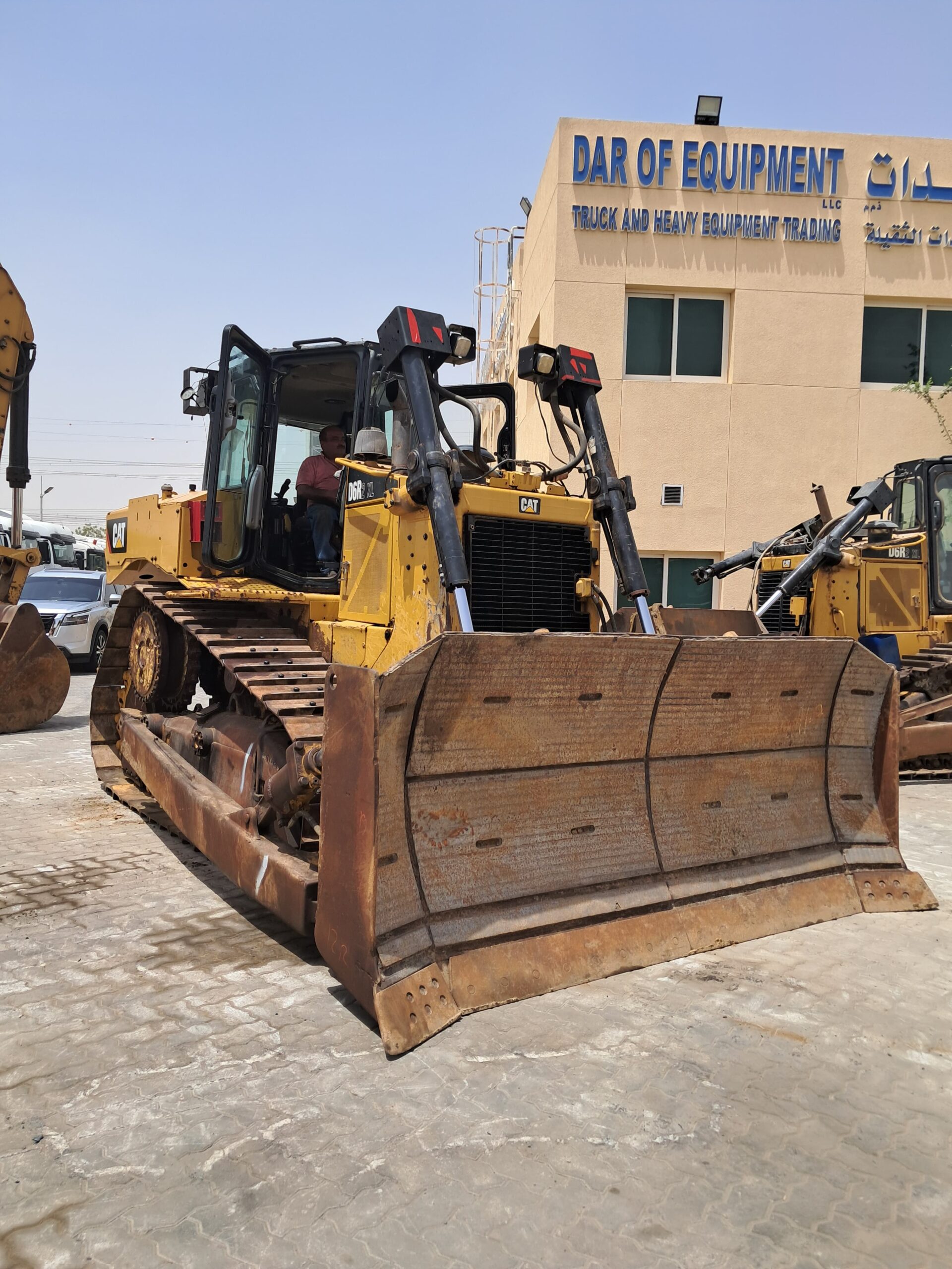 CAT D6R2 XL