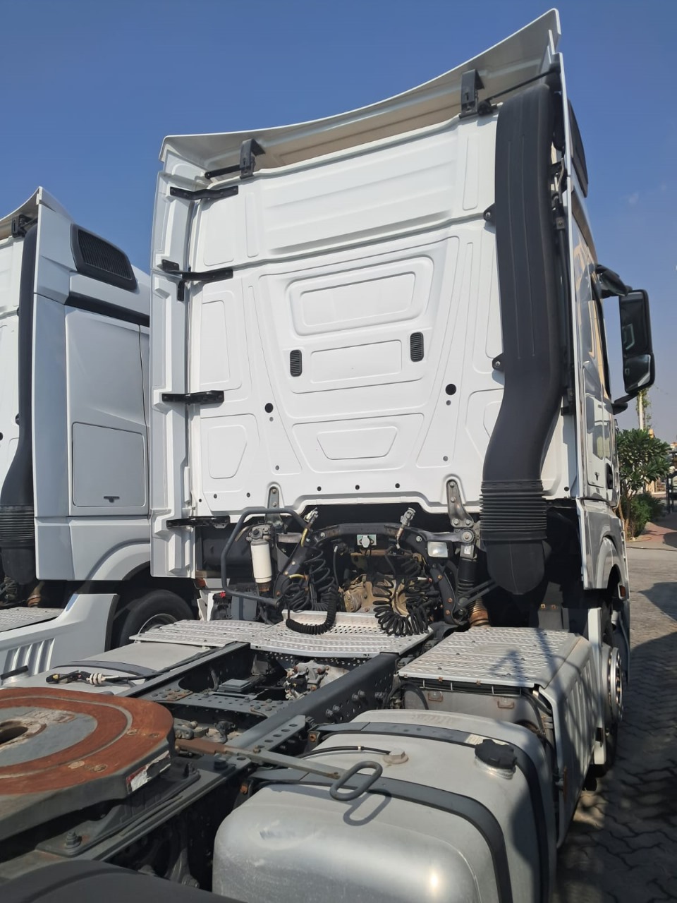 2017 Mercedes Truck 1854