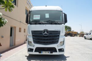 2015 Mercedes-Benz Actros 1845 4×2 Tractor Head